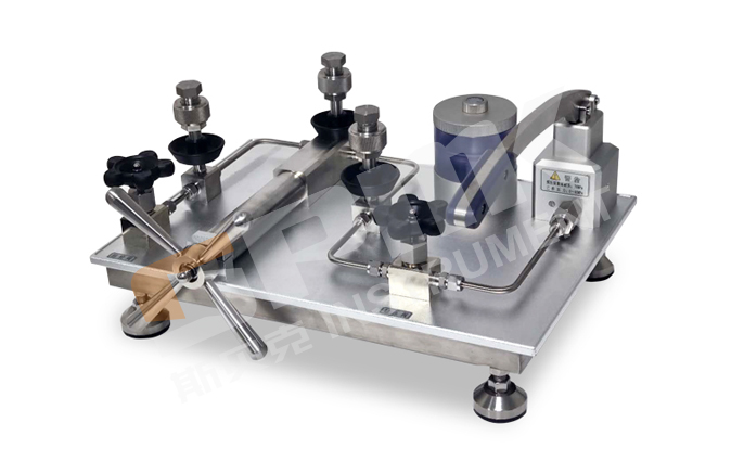 SPMK990S油介質高壓壓力源 SPMK990S油介質高壓壓力源